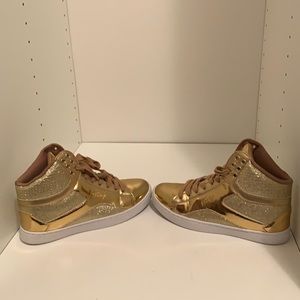 Pastry Pop Tart Glitter Sneakers gold size 6